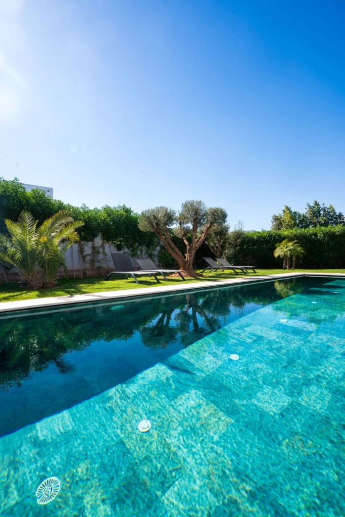 Piscine privée dans une villa de location à Marrakech
